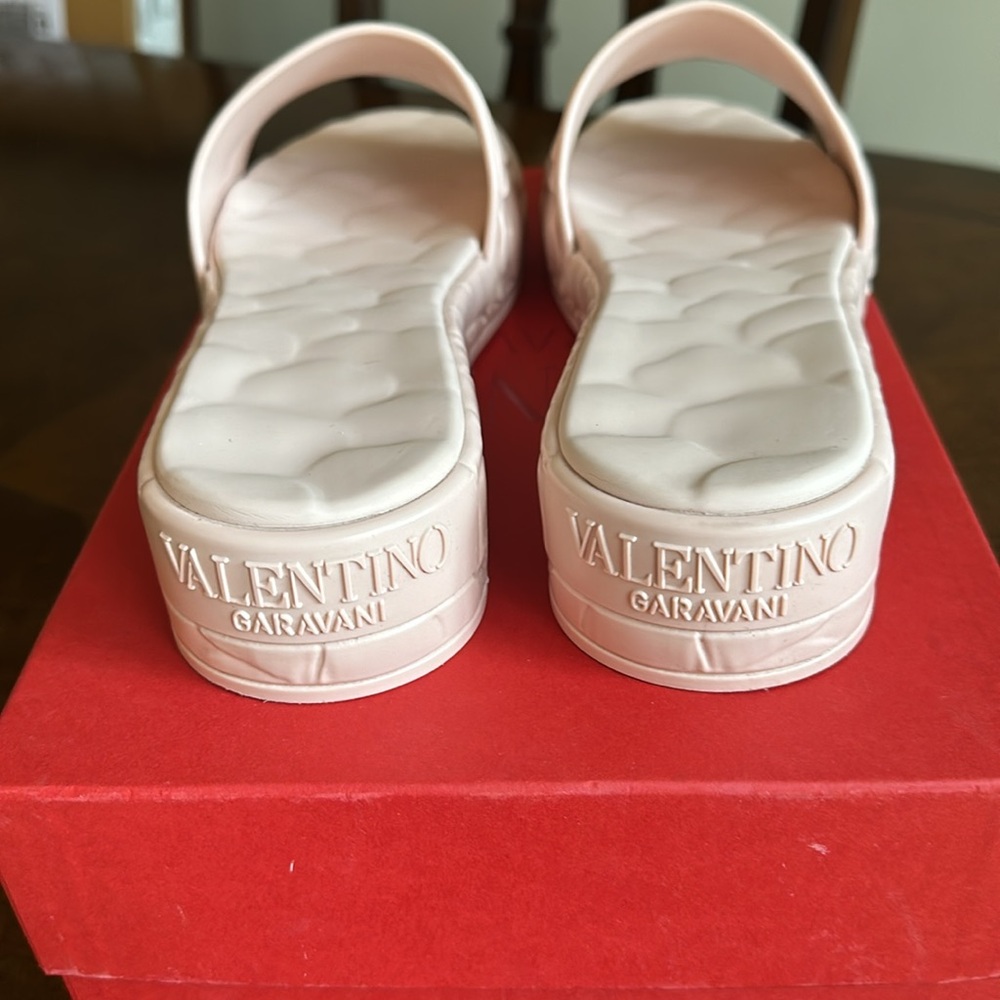 Valentino Garavani Slides - Picture 3 of 8